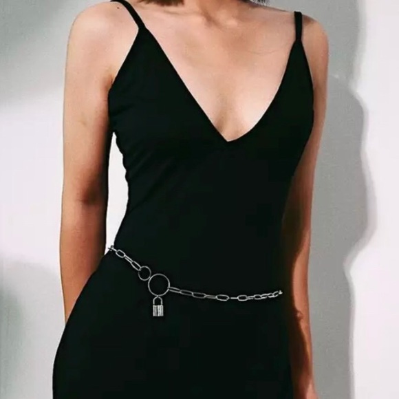 Accessories - ✨✨Silver Belt Chain Link Lock✨✨ Accessories - ✨✨Silver Belt Chain Link Lock✨✨